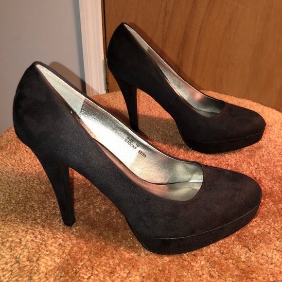 Maurices Shoes - Maurices Black Suede Heels - 10
